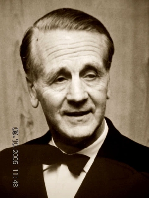 Douglas Douglas-Hamilton, 14th Duke of Hamilton 2