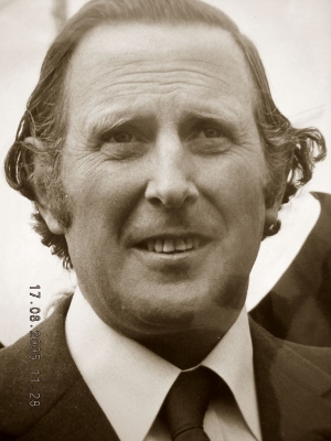 Sir Archibald Edmonstone, 7th Bt. 2